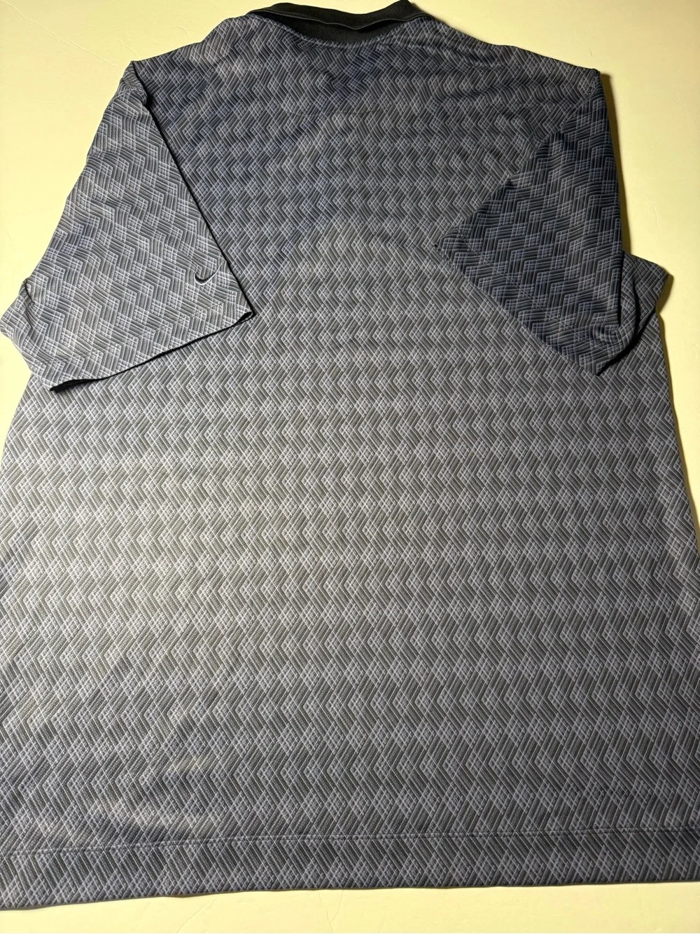 Nike Golf Dri-Fit Polo Shirt Men’s Medium Gray Geometric Print Stretch